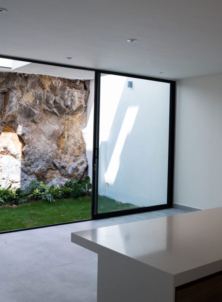 CasaAltozano_18_jardin-1413x1920