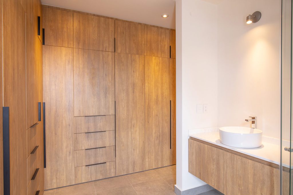 qalb_lomalta711_Vestidor_1