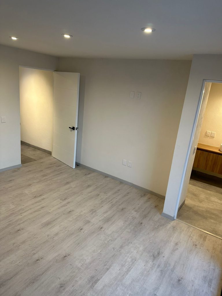 qalb-canadas-house-M15-30-6